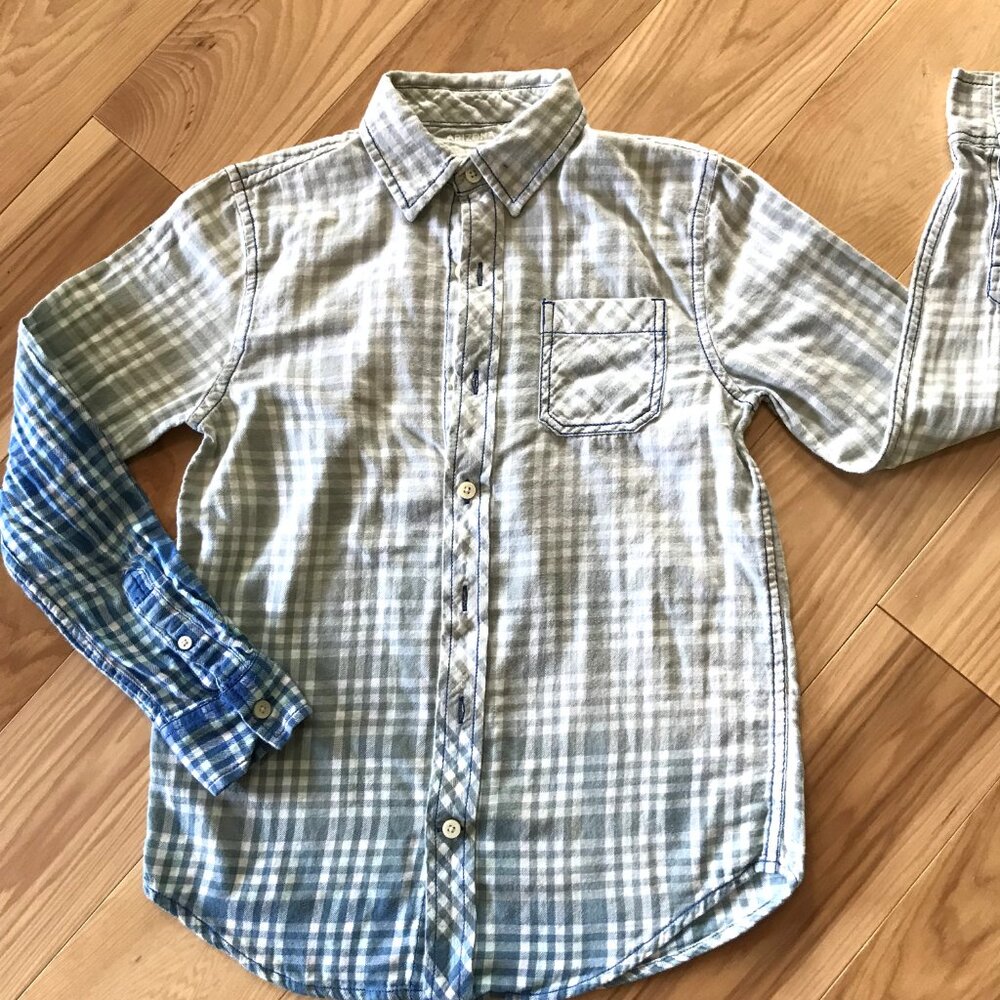 Upcycled Bleached Flannel Shirt Hand Painted Elephant Top Green Blue Medium - Picture 4 of 10